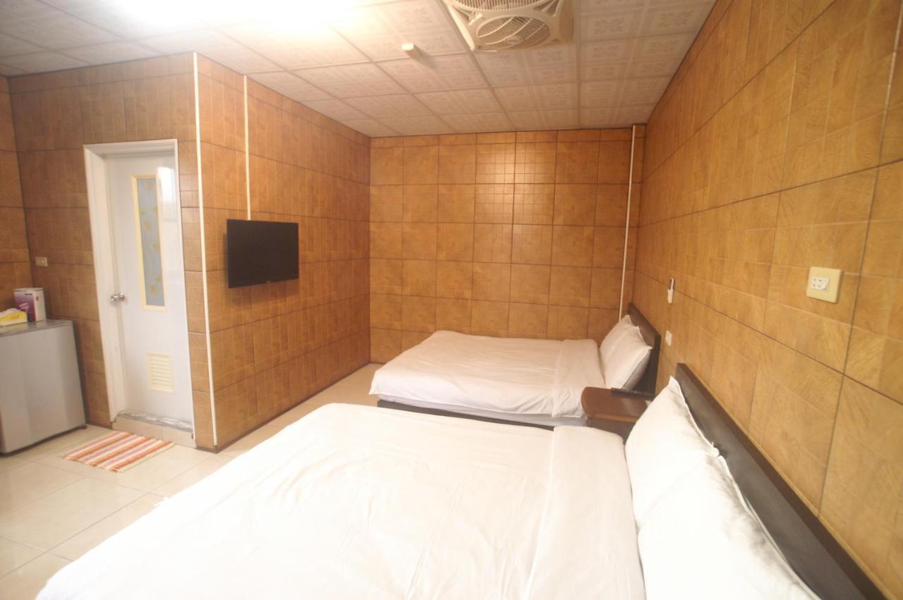 Red Crown Jacana B&B Taitung Exterior photo